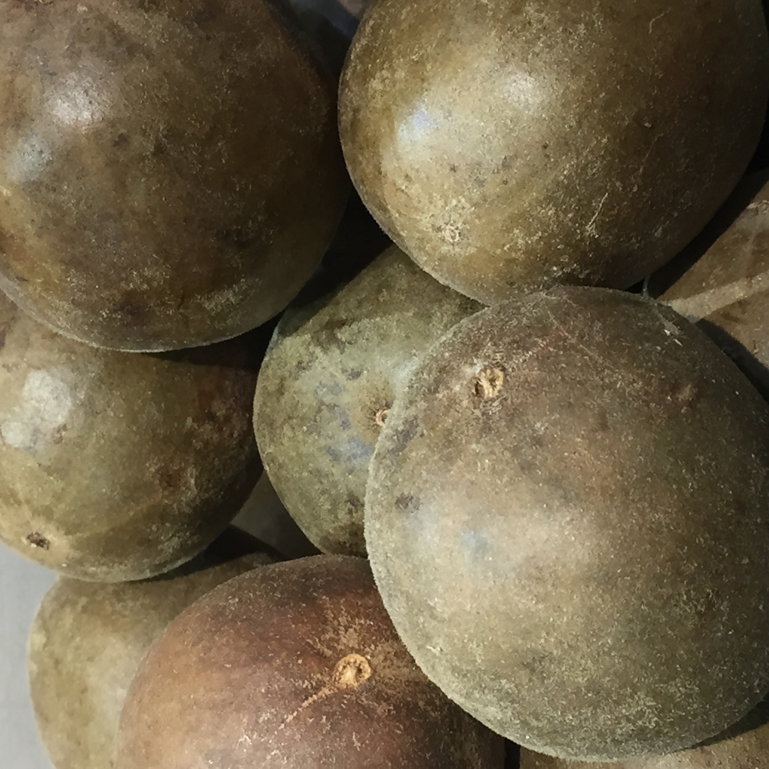 Monk Fruit: The All-Natural Zero-Calorie Sweetener (image credits: wikimedia)