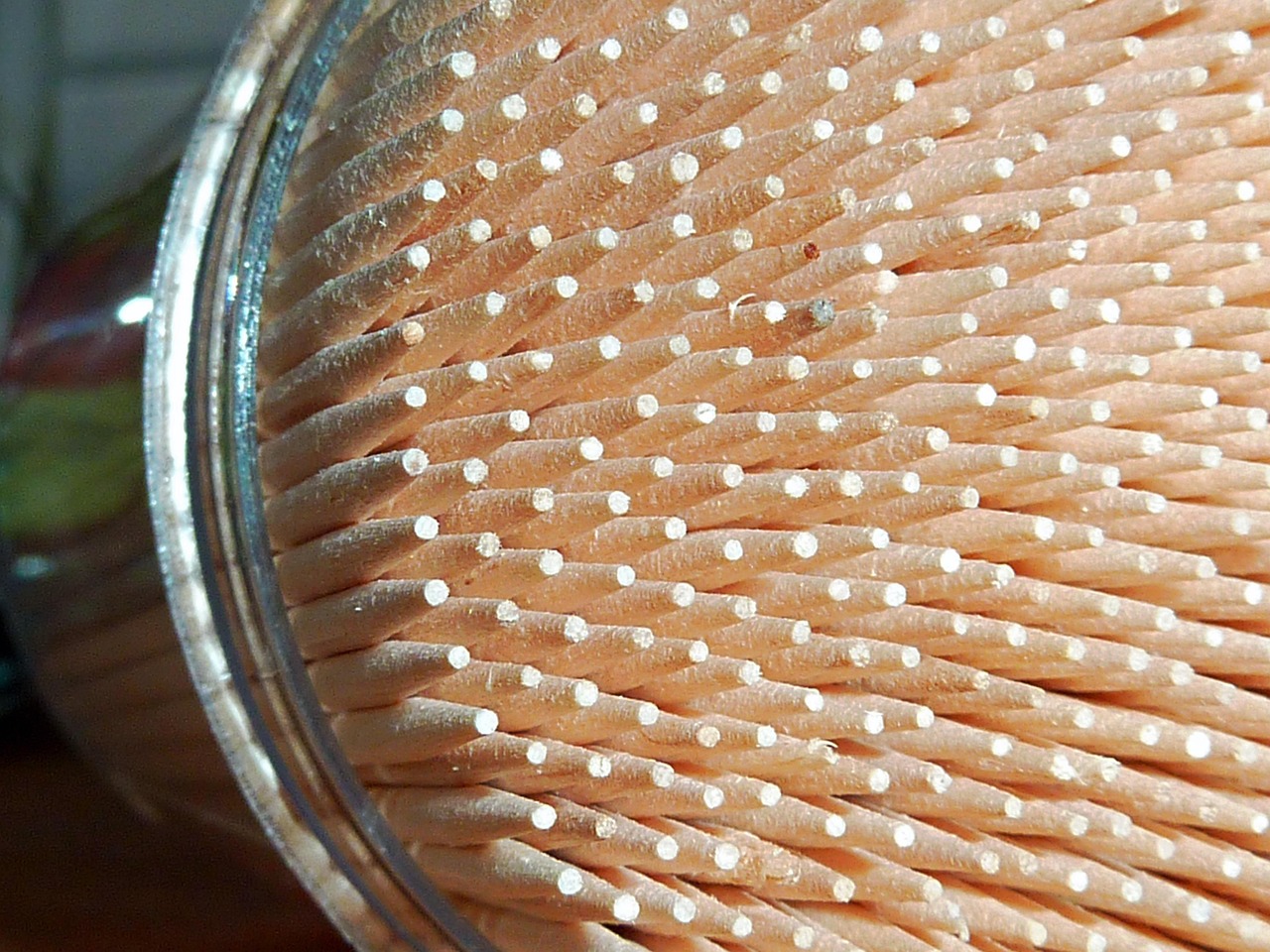 14. Test Doneness with a Toothpick (the Right Way) (image credits: pixabay)