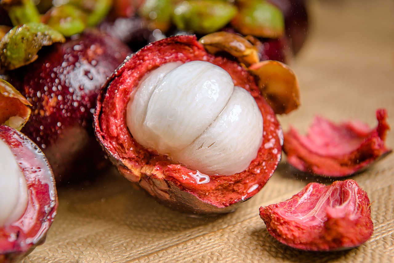 Mangosteen: The Queen of Antioxidants (image credits: pixabay)
