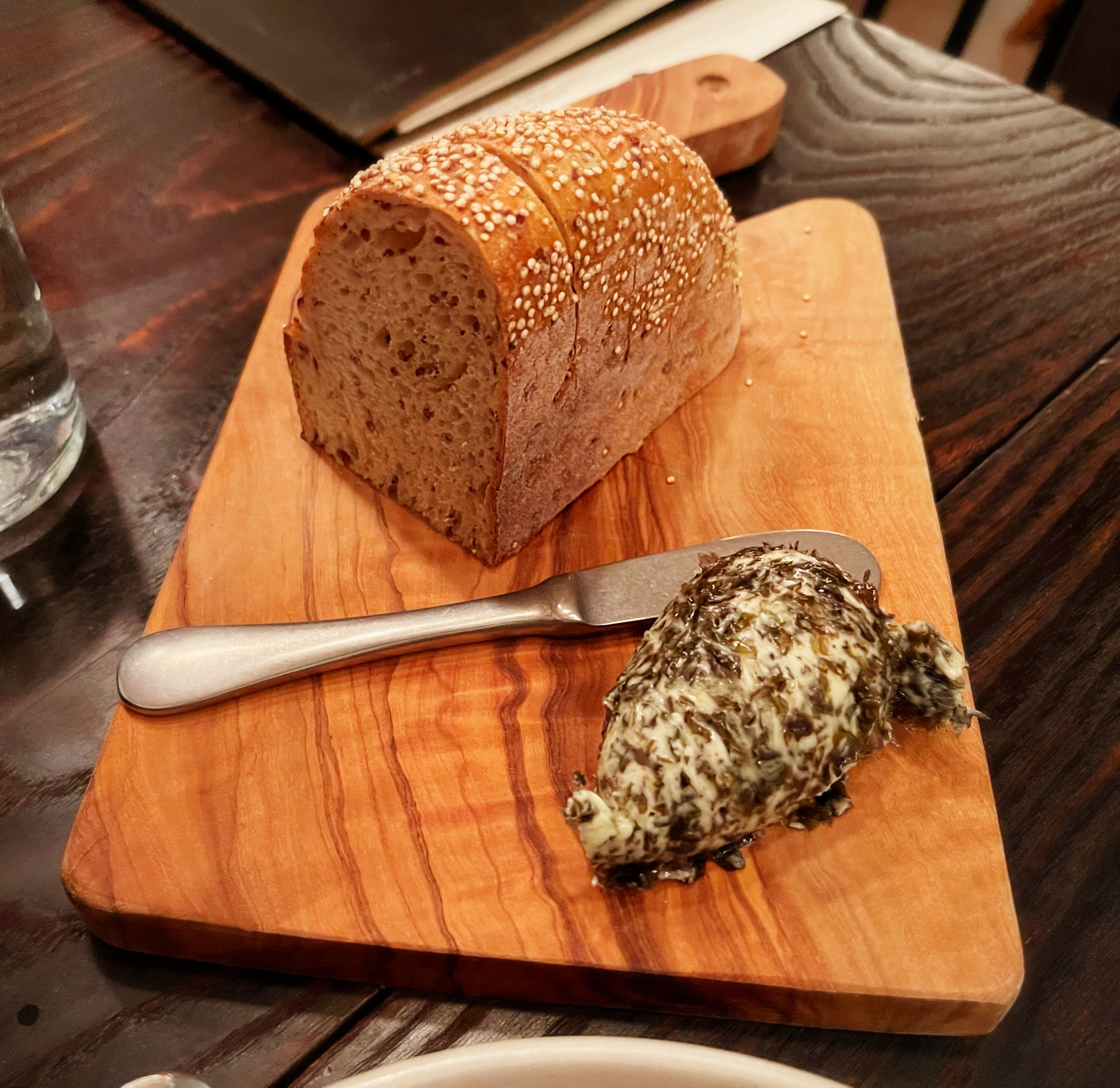 The Surprising Rise of Seaweed Butter in Modern Kitchens (image credits: wikimedia)