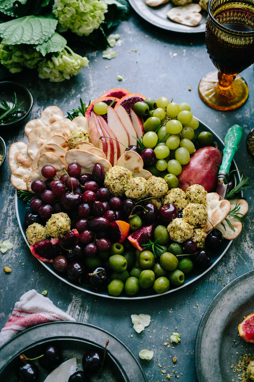 Grapes: Polyphenols for Better Brain Blood Flow (image credits: unsplash)