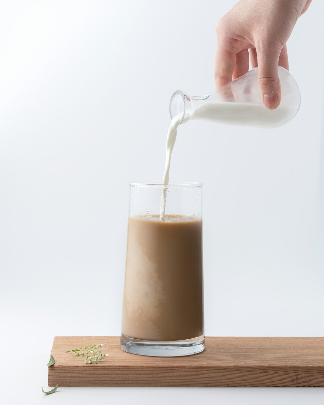 Macadamia Milk: Smooth Luxury in a Glass (image credits: unsplash)