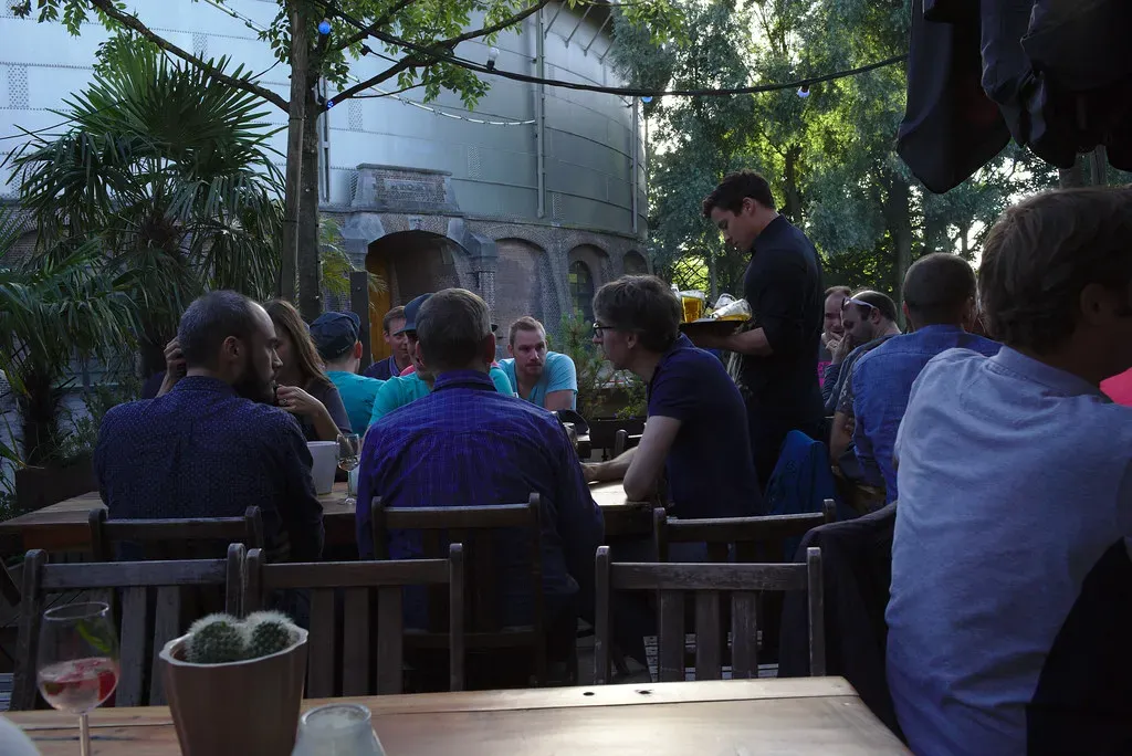 Your Awareness of Time and Restaurant Flow (Image Credits: Flickr)