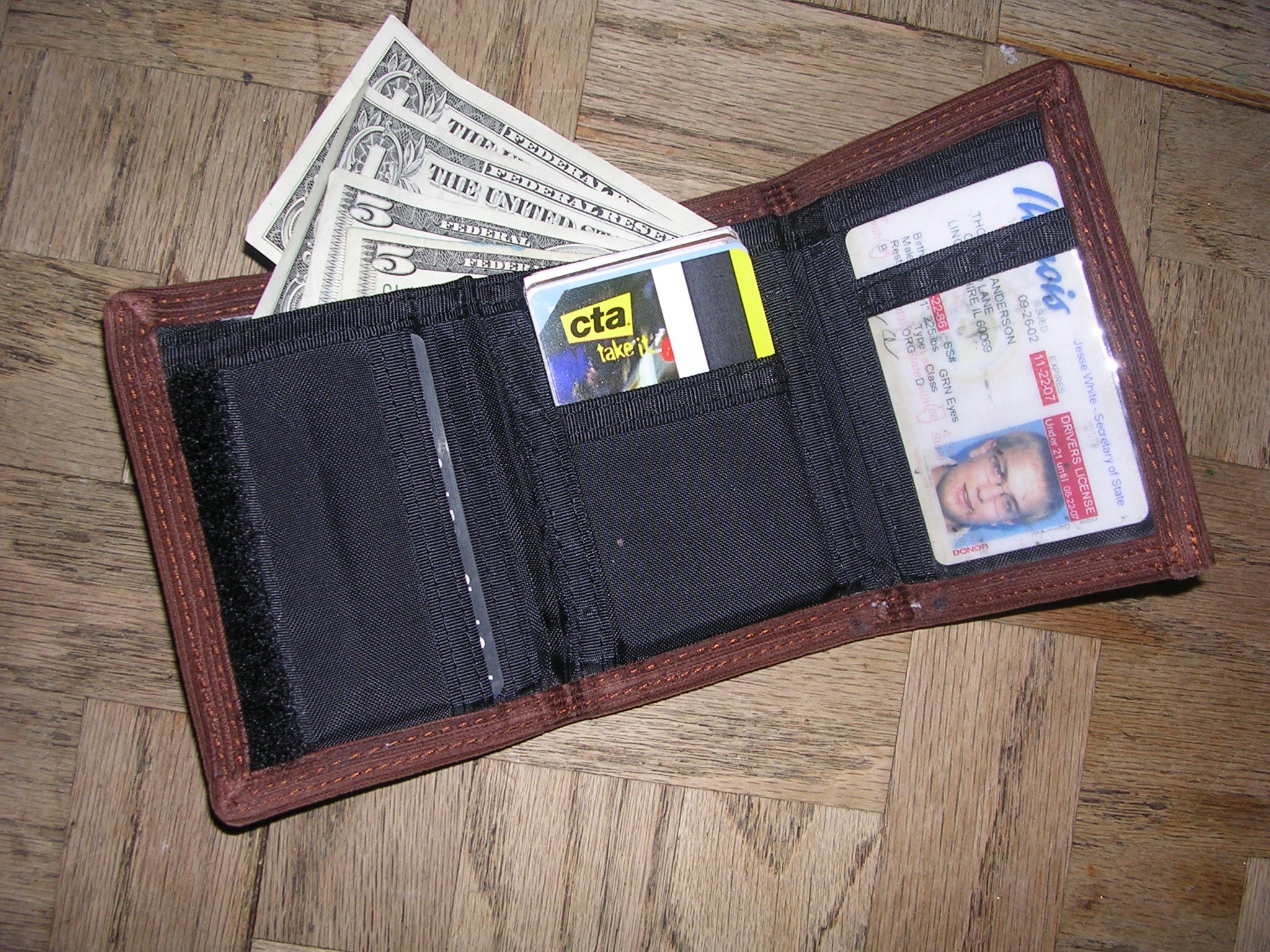 Your Wallet Will Thank You (image credits: Transferred from en.wikipedia to Commons., CC BY-SA 3.0, https://commons.wikimedia.org/w/index.php?curid=1908341)