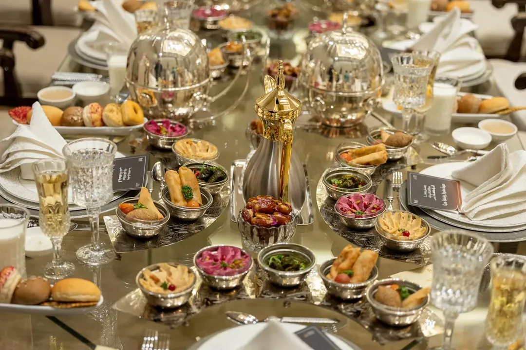 Gemini (May 21 – June 20): A Build-Your-Own Mezze Platter or Tapas Spread (Image Credits: Unsplash)