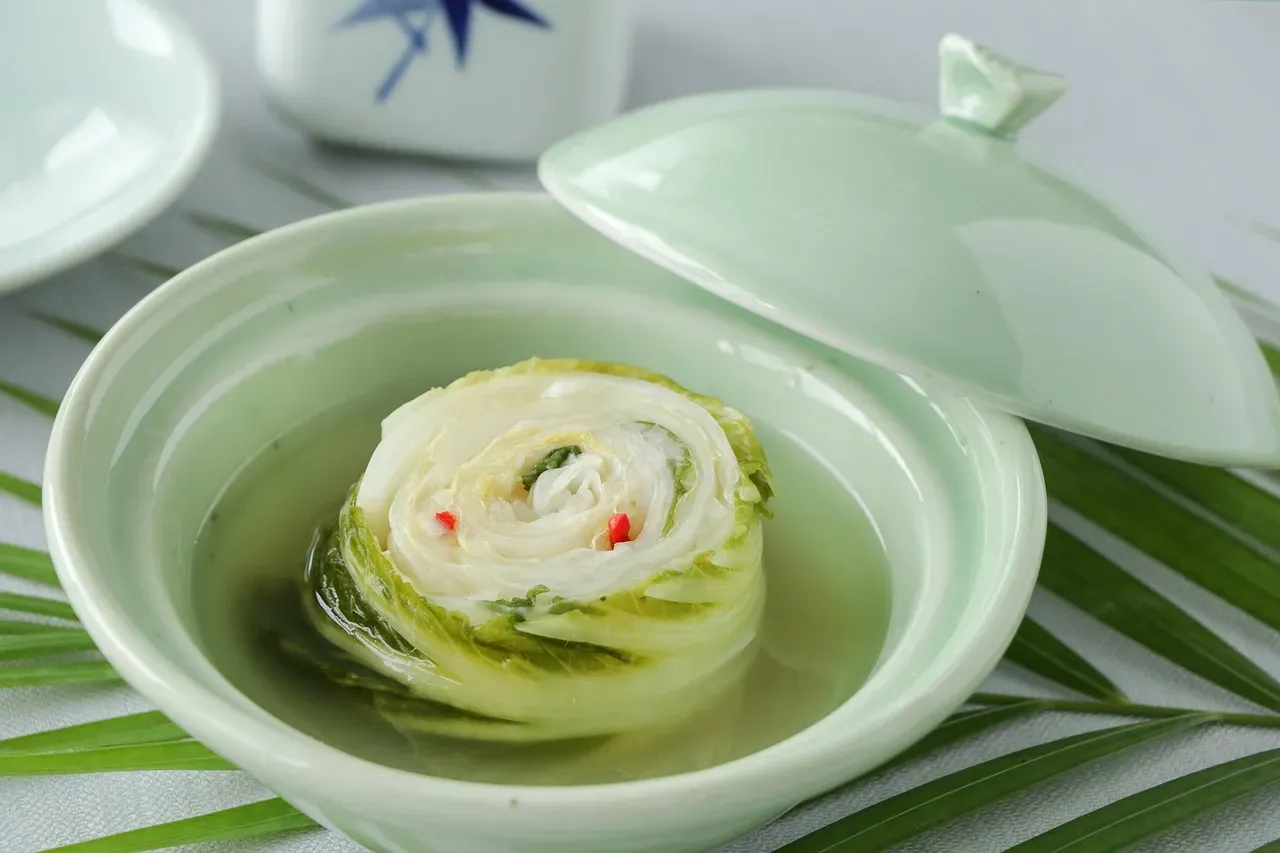 Way 2: Fermented Cabbage - Kimchi, Sauerkraut, and the Probiotic Boom (Image Credits: Pixabay)
