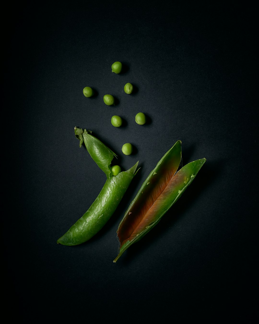 Green Peas: The Little Green Liars (image credits: unsplash)