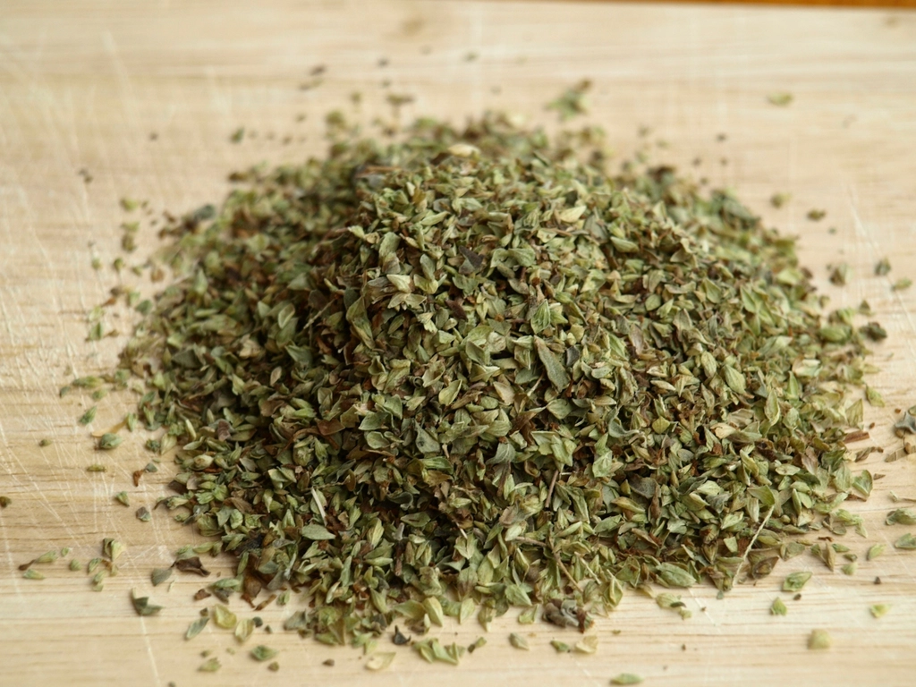 Dried Herbs and Spices - The Flavor Keepers (image credits: rawpixel)