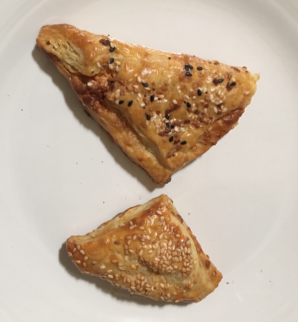 Social Media's Reaction: A Viral Sensation (image credits: wikimedia)