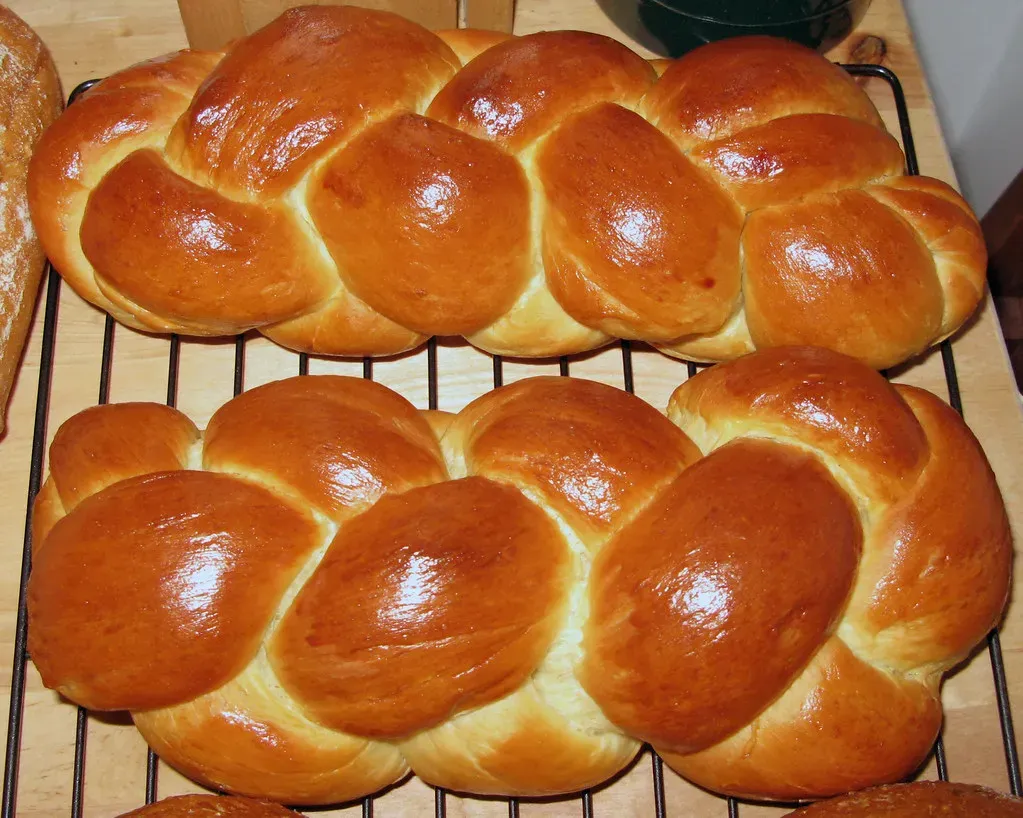 Bread, Bread, and More Bread (But Never Toast) (Image Credits: Flickr)