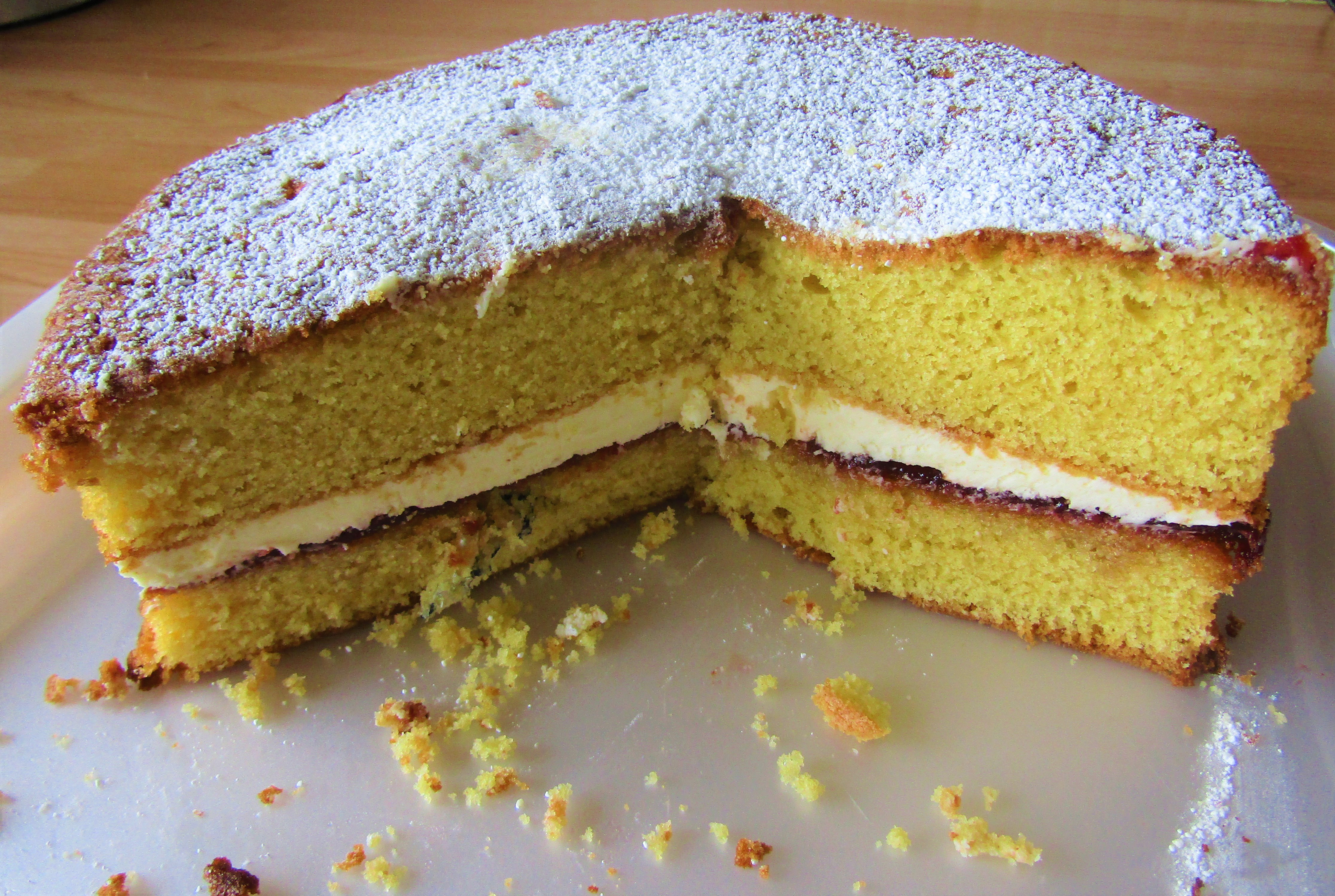 Cake as a Marker of Social Status (image credits: wikimedia)