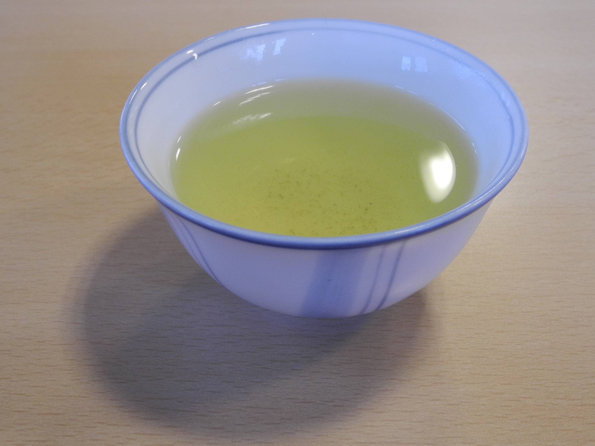 Green Tea: L-Theanine for Calm Concentration (image credits: wikimedia)