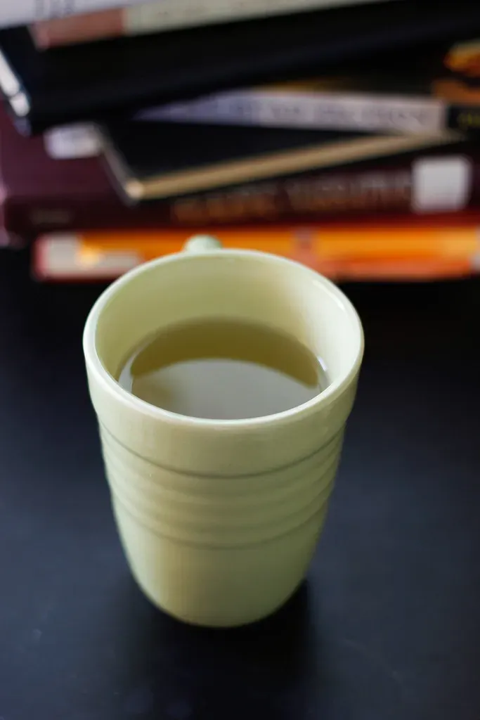 7. Green Tea: Two to Four Cups That Could Change Your Biology (Image Credits: Flickr)