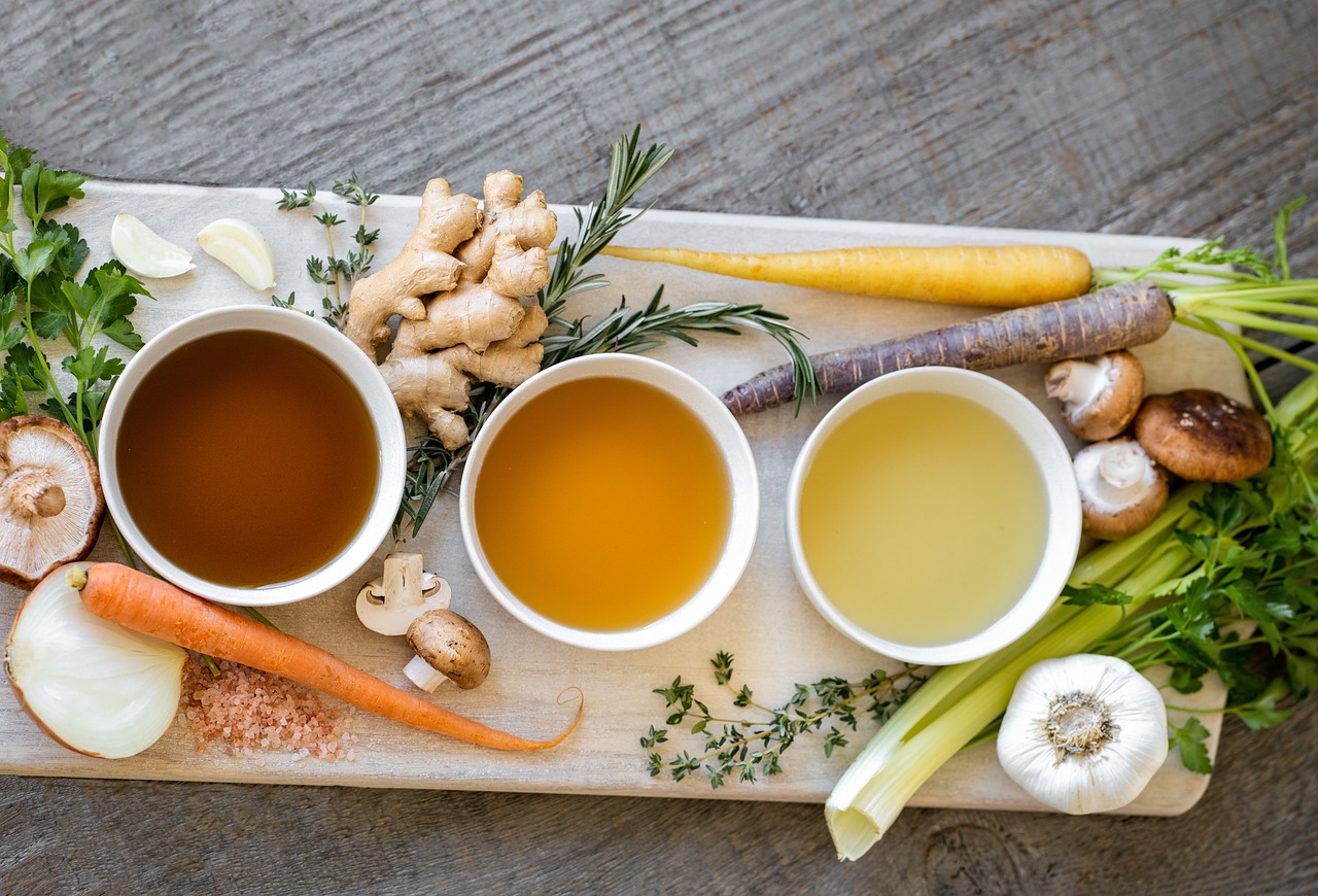 Bone Broth (image credits: pixabay)