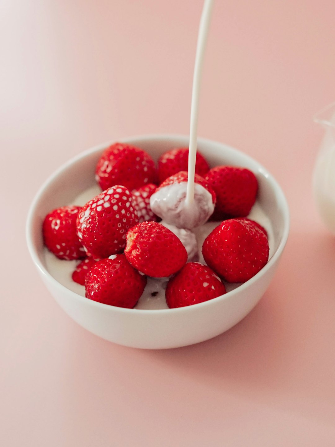 Low-Fat Fruit Yogurts (image credits: unsplash)