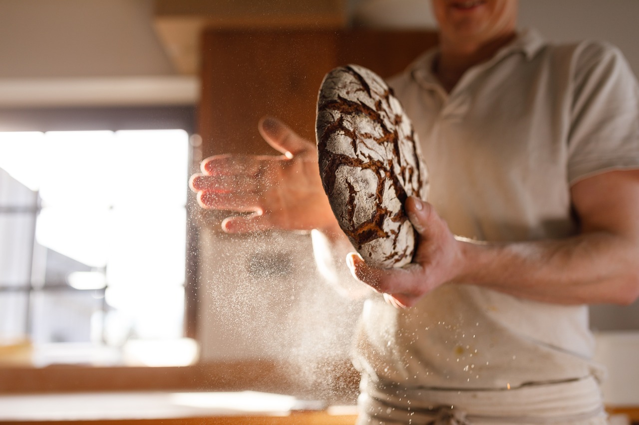 Bakeries and Cafés Join the Cloud Bread Craze (image credits: pixabay)