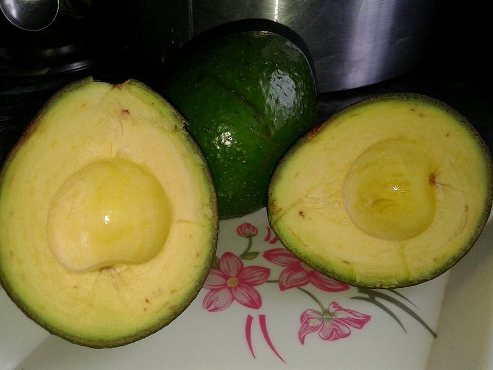 Avocados - The Creamy Heart Protector (image credits: flickr)