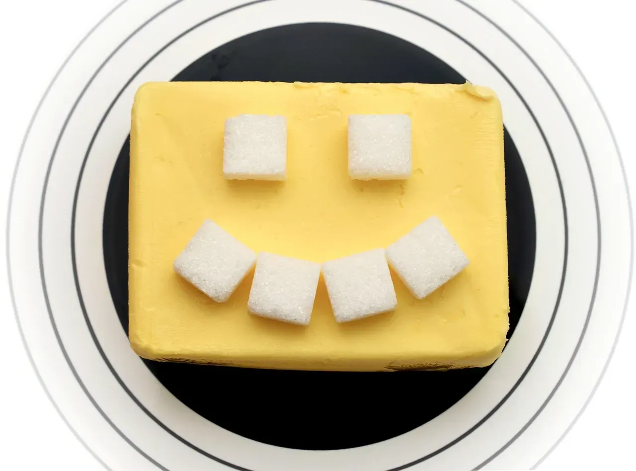 The Fat-for-Sugar Trade: How "Low-Fat" Products Are Actually Made (Image Credits: Pixabay)