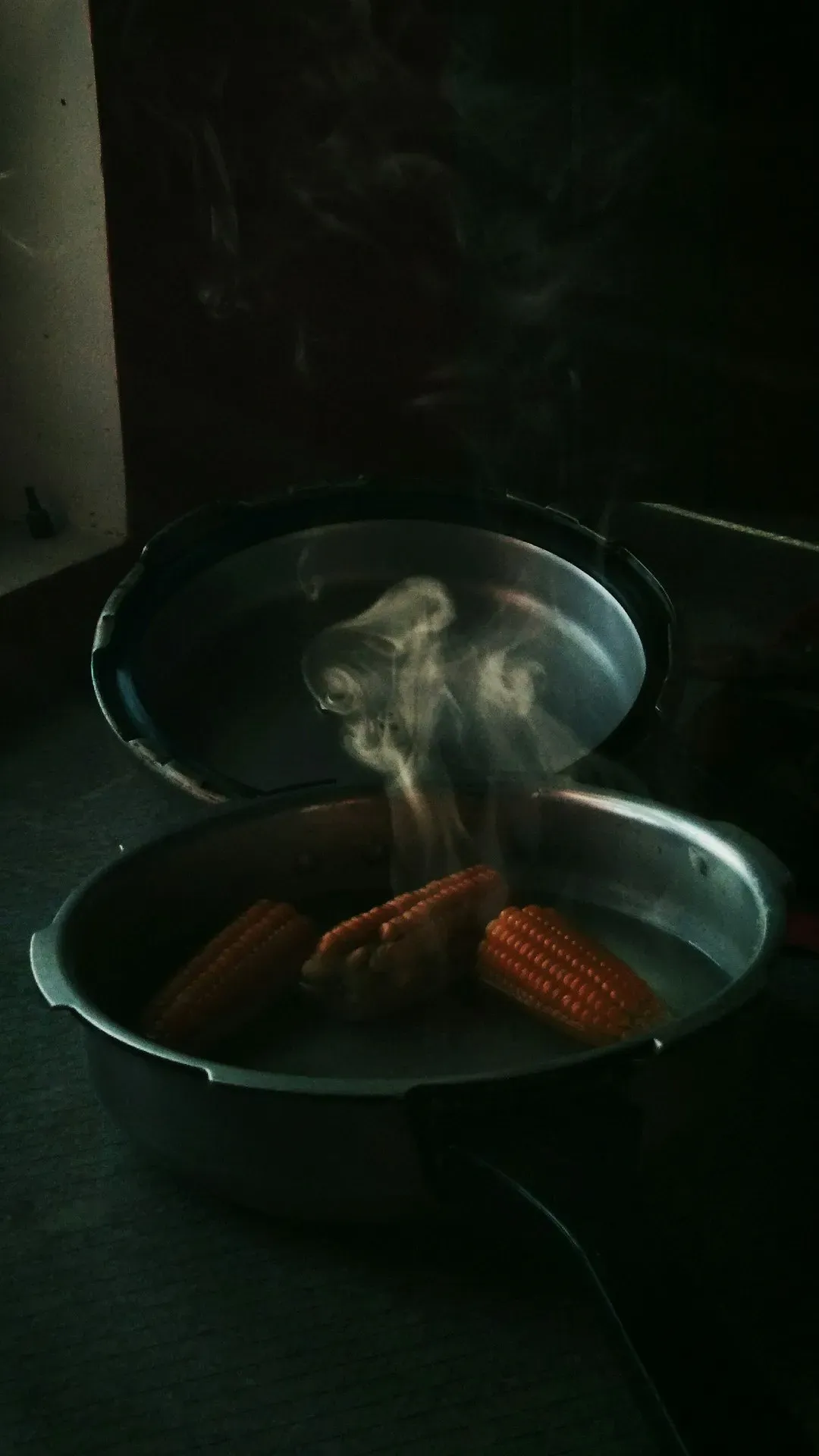 6. Cooking with a Cold Pan (Image Credits: Unsplash)