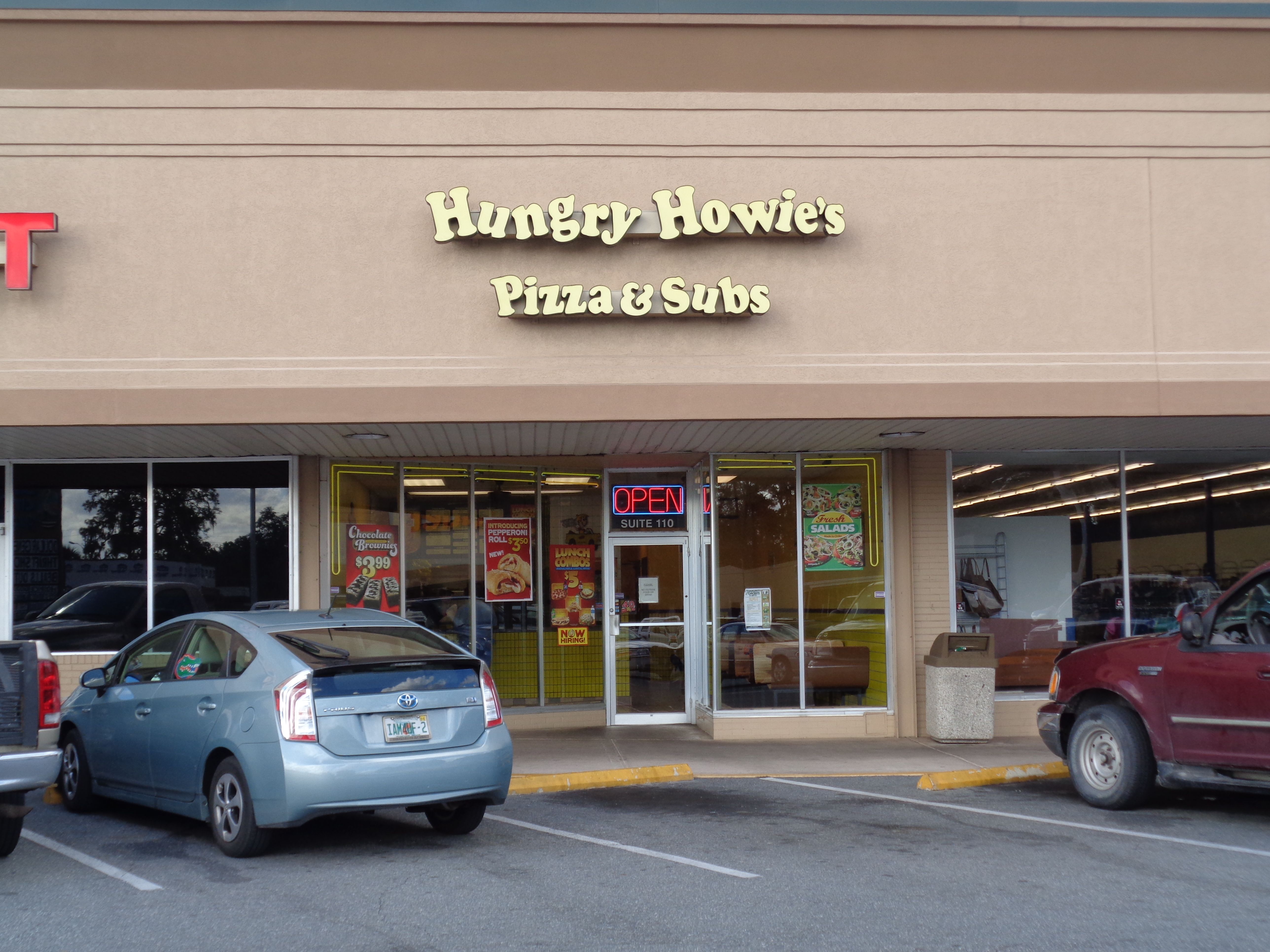 Hungry Howie's - The Regional Favorite (image credits: wikimedia)