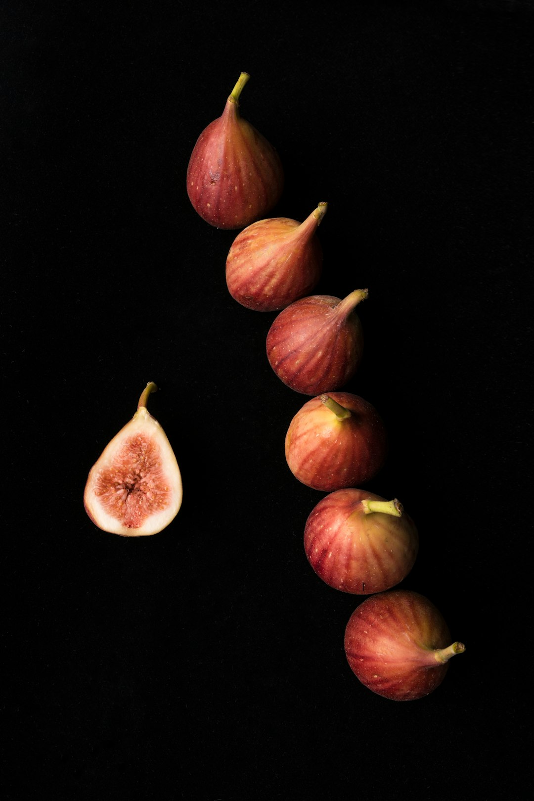 Figs (Ancient Remedy for Constipation) (image credits: unsplash)
