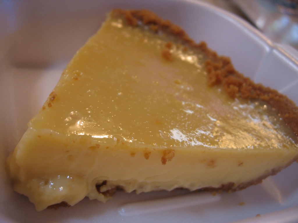 Key Lime Pie's Tropical Revival (image credits: wikimedia)