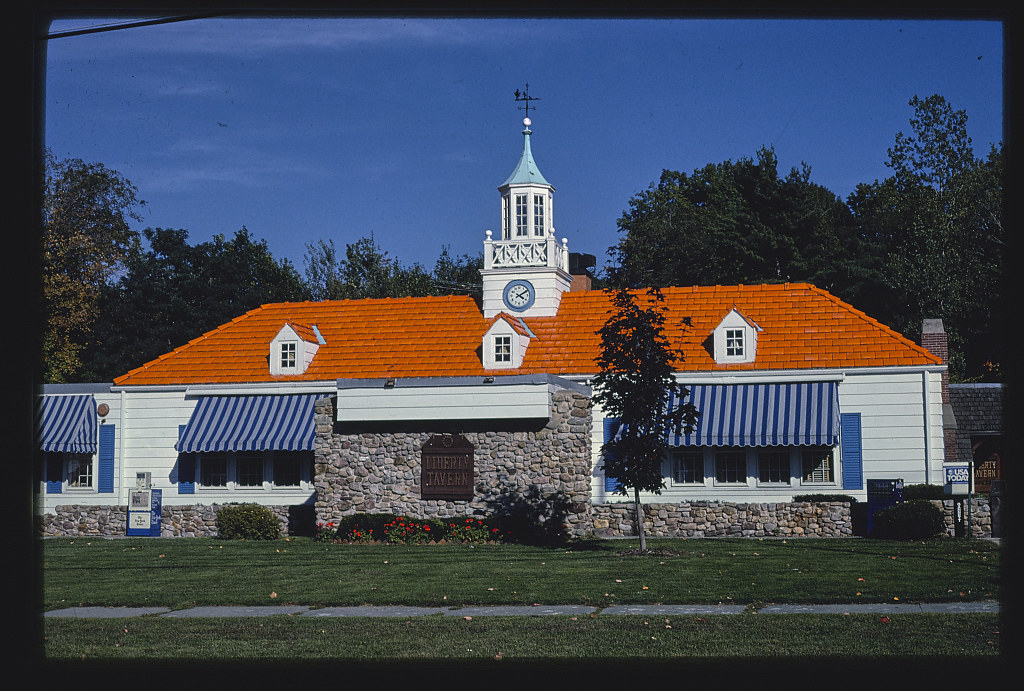 The Last Howard Johnson's Orange Roof (image credits: flickr)