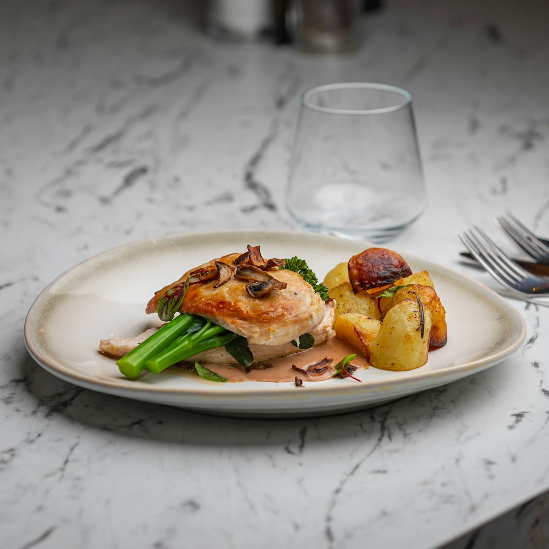 Chicken Breast – The Uninspired Choice (image credits: unsplash)