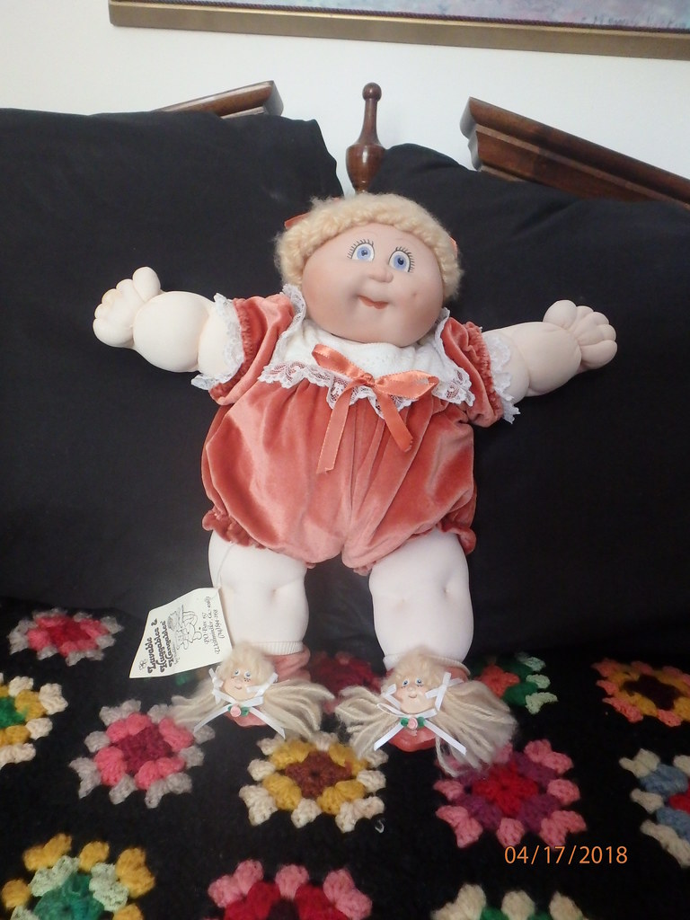 Cabbage Patch Kids: Adoption Papers Included (image credits: flickr)