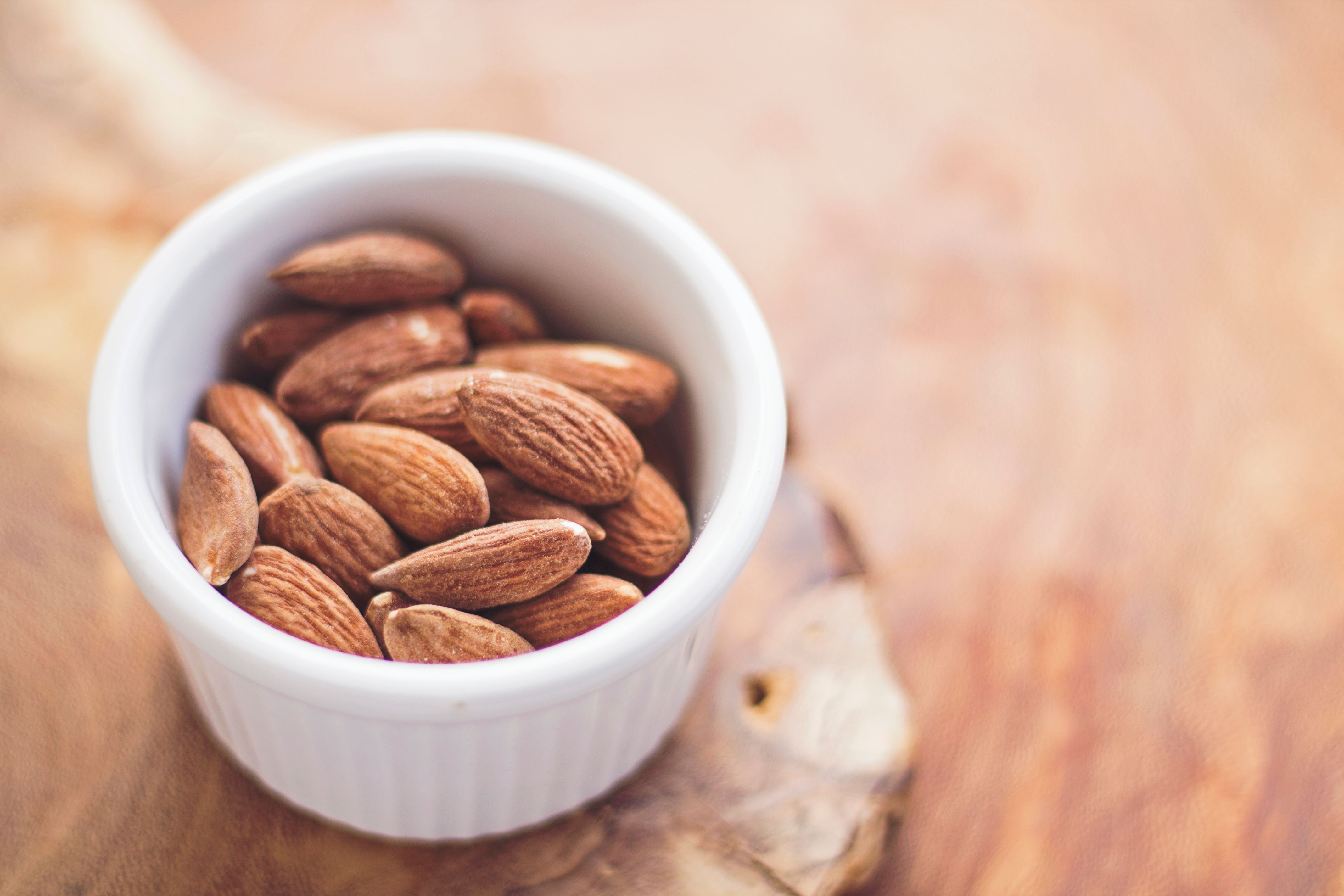 Almonds: The Crunchy Vitamin E Powerhouse (image credits: wikimedia)