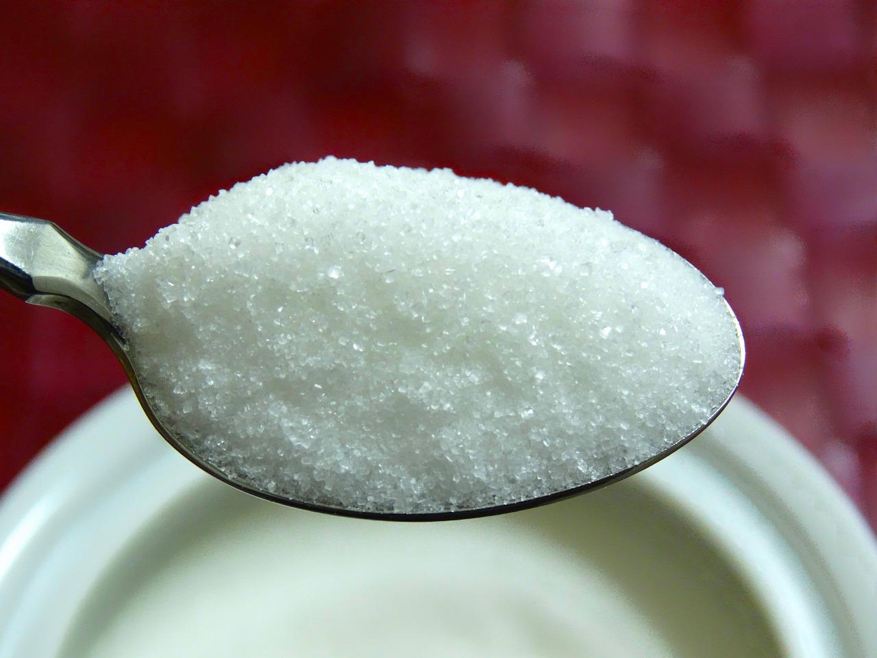 Health Risks: Is One Safer Than the Other? (image credits: pixabay)