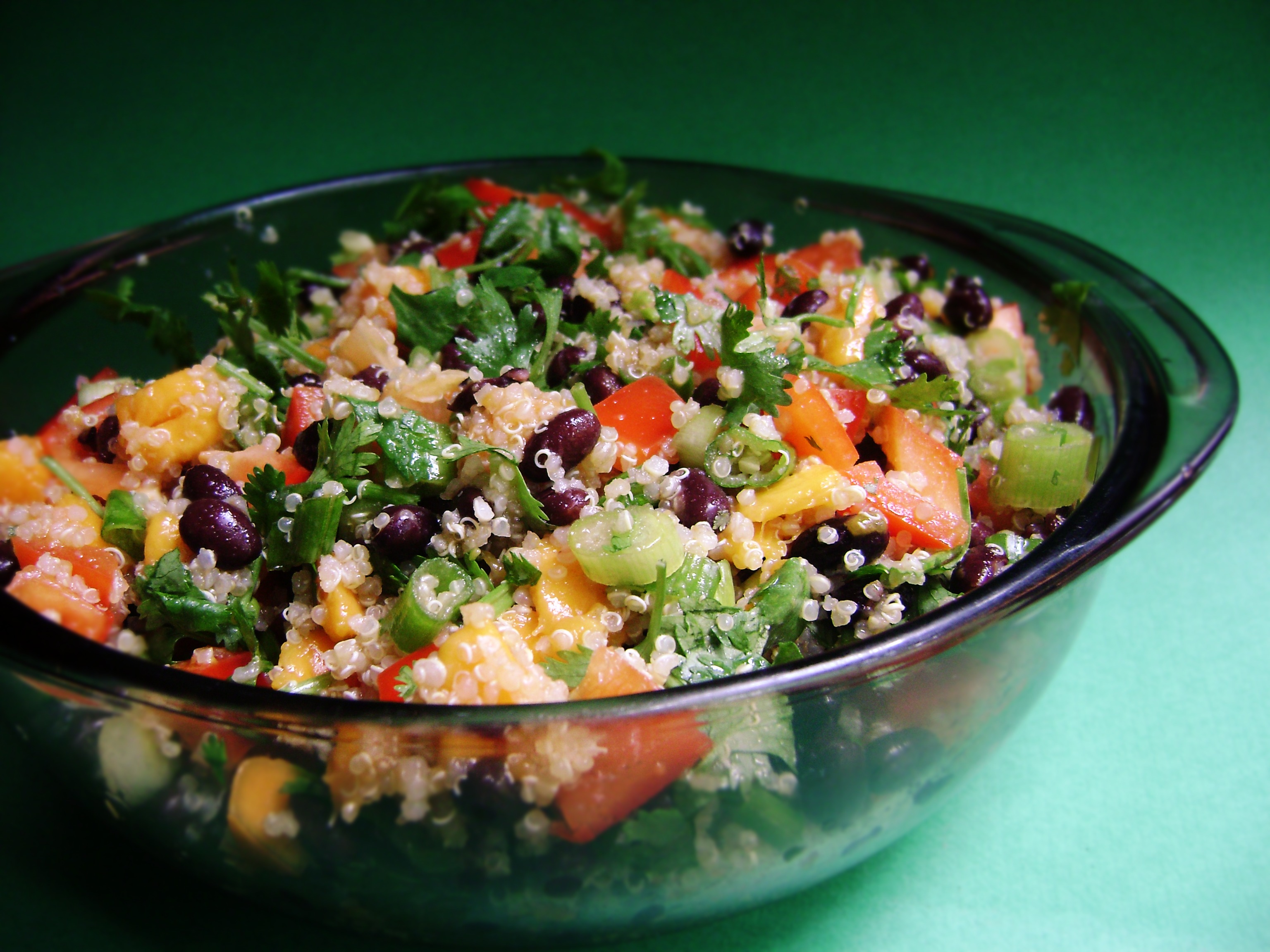 Amy's Light and Lean Bowls (image credits: wikimedia)