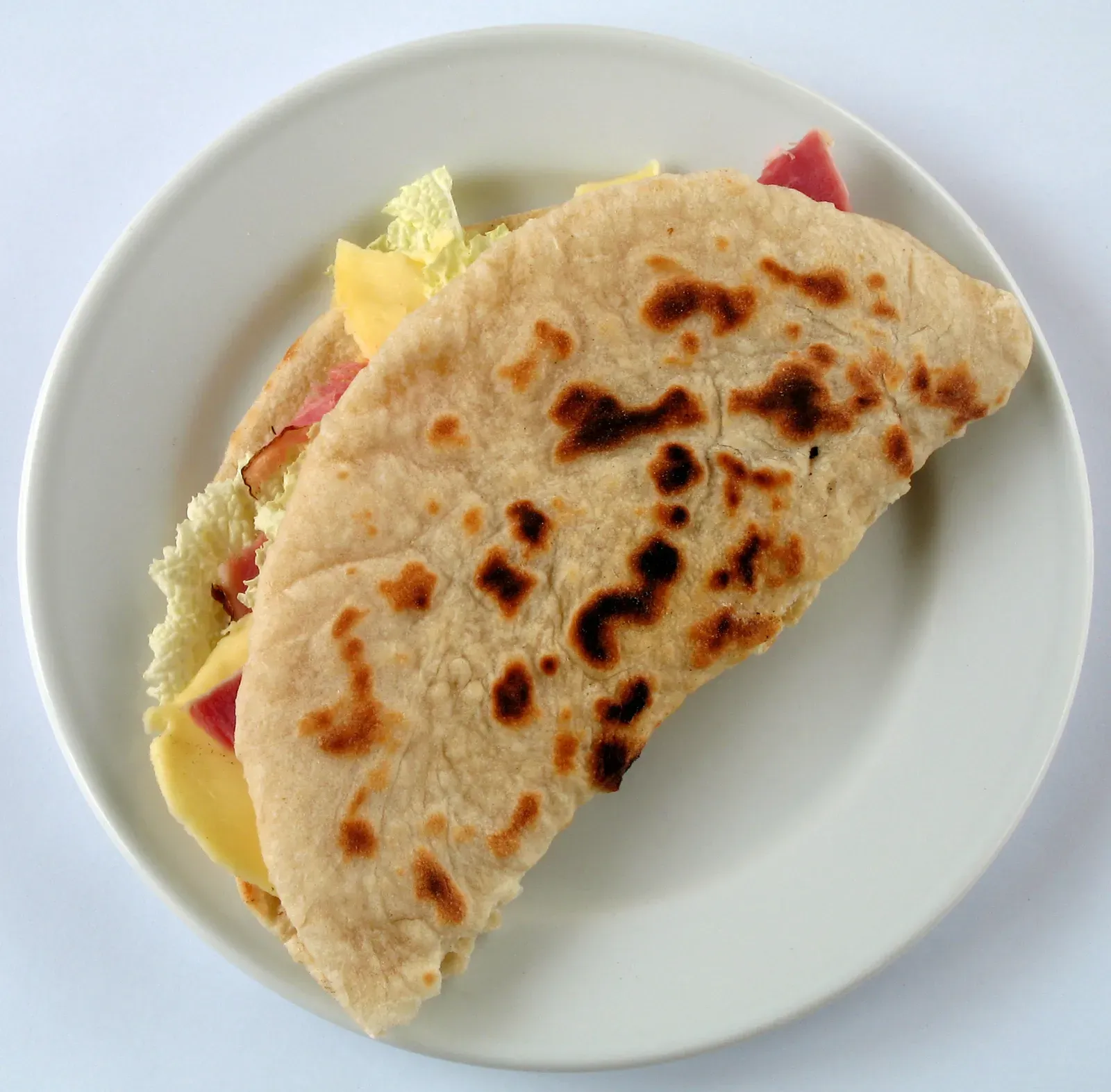 Piadina Romagnola: The Ancient Flatbread of Romagna (Image Credits: Wikimedia)