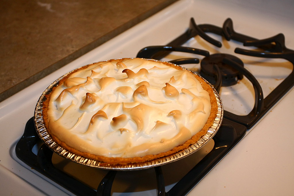 Lemon Meringue Pie Peaks Again (Image Credits: Flickr)