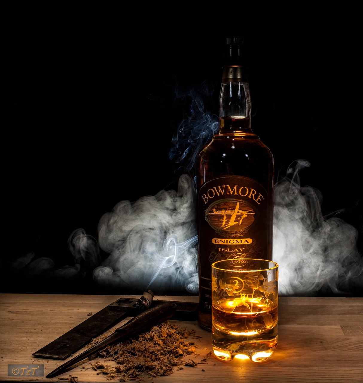 High-Alcohol Content Beverages and Cheap Spirits (image credits: pixabay)