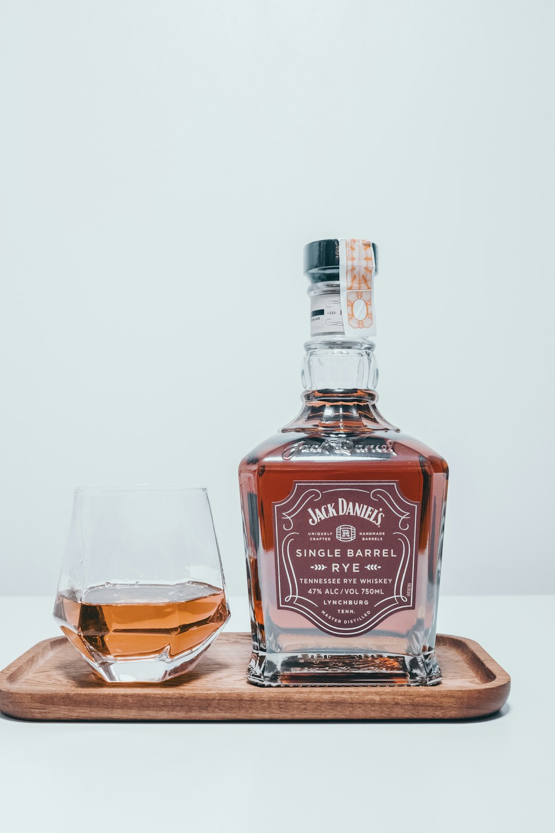 Rye Whiskey: A Bold Spirit with a Rich Heritage (image credits: unsplash)