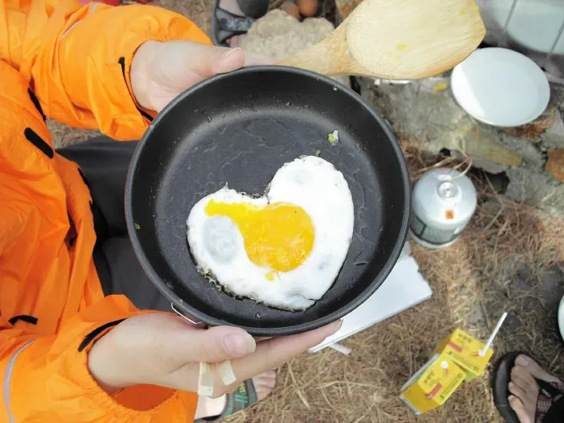 Myth 1: Eggs Will Give You a Heart Attack (Image Credits: Wikimedia)