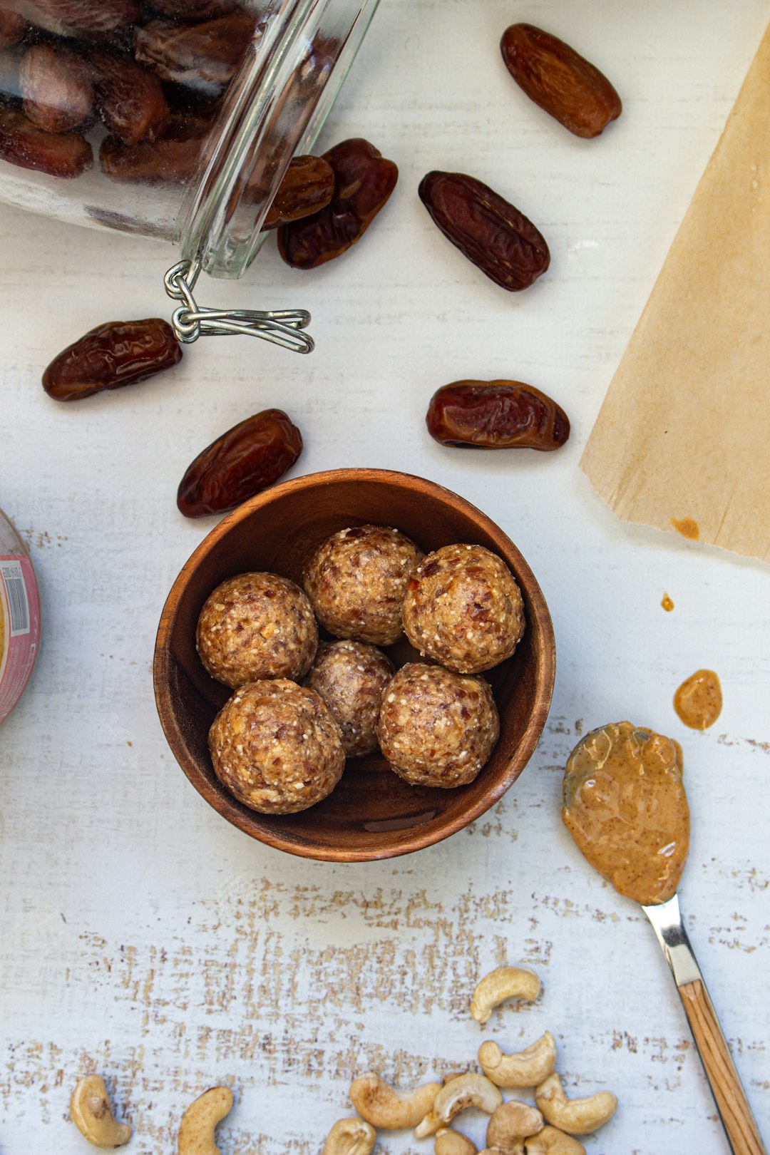 No-Bake Energy Balls: The Perfect Bite-Sized Indulgence (image credits: unsplash)