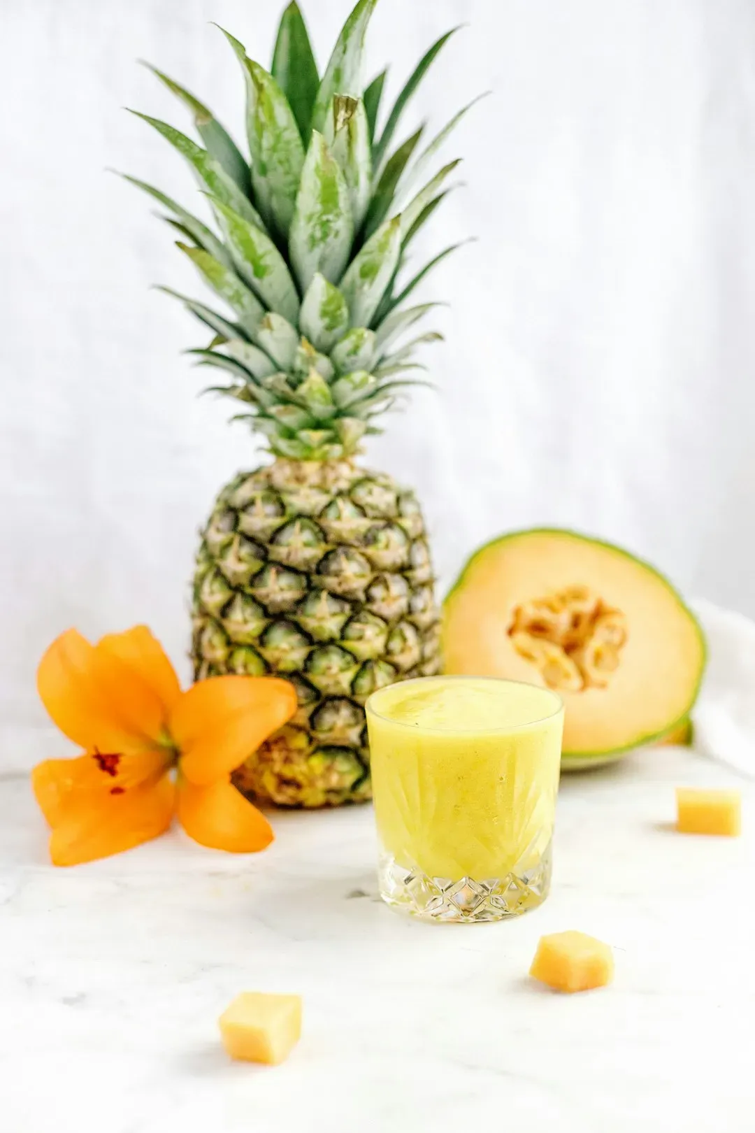 Tropical Fruit Smoothies: Paradise in a Glass or Disaster? (Image Credits: Unsplash)