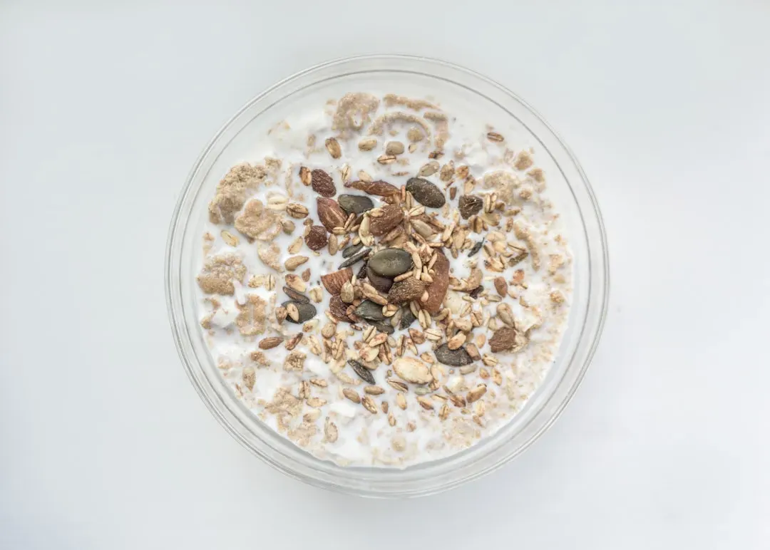 9. Flavored Instant Oatmeal (Image Credits: Unsplash)