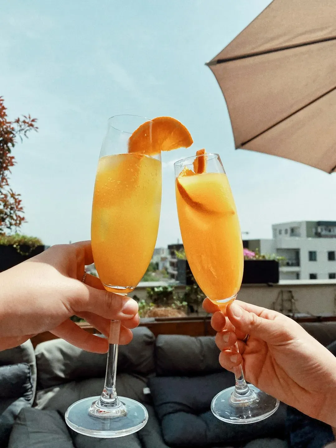 5. Pre-Mixed Mimosa Bases and Juice Cocktail Blends: The Brunch Staple That Misleads the Most (Image Credits: Unsplash)