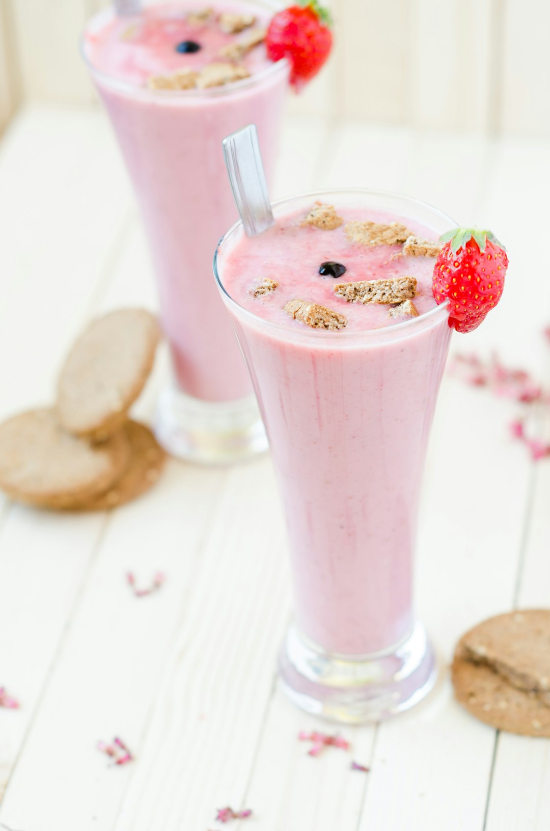 Yogurt in Smoothies and Beverages (image credits: unsplash)