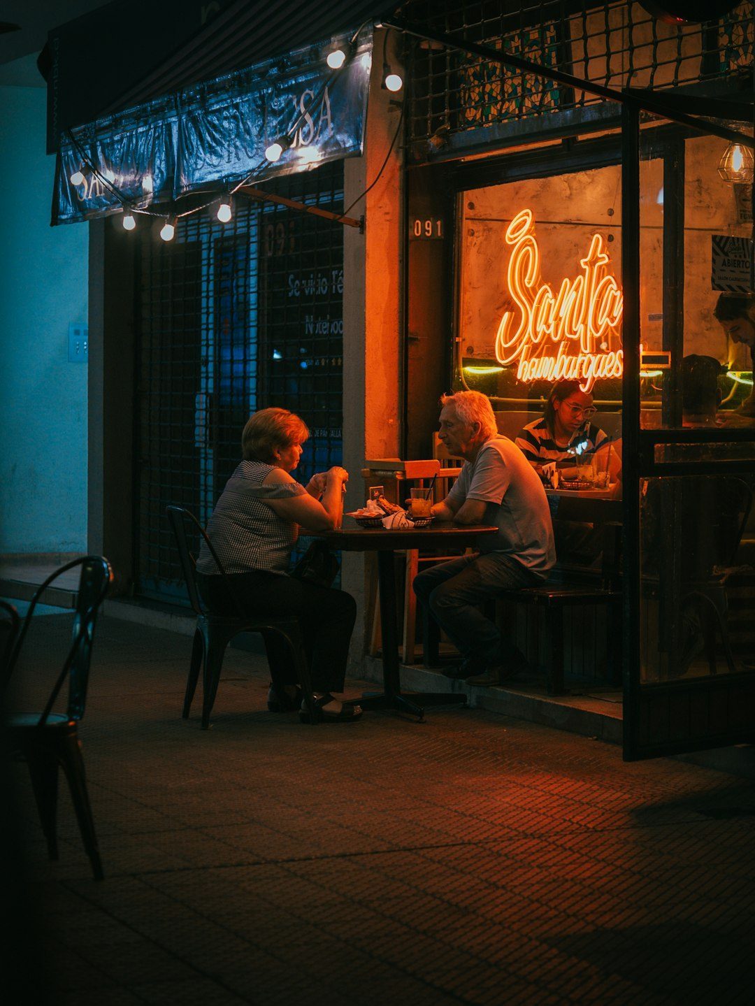 Ireland: Leading Europe in Household Restaurant Spending (Image Credits: Unsplash)