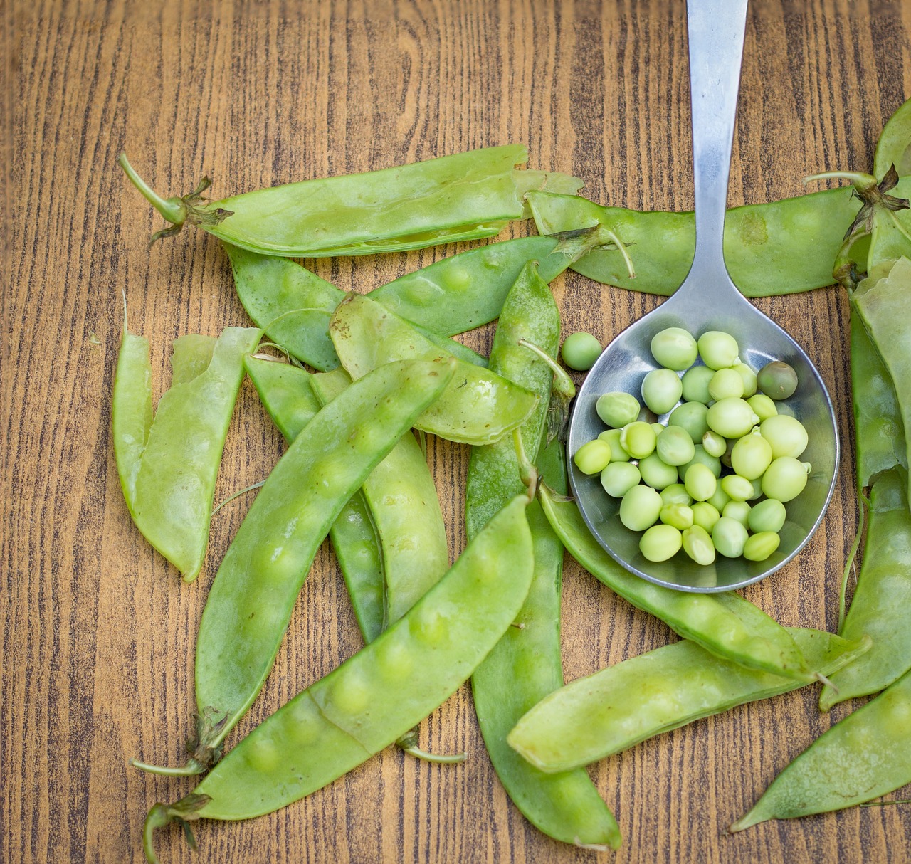 Snow Peas (image credits: pixabay)
