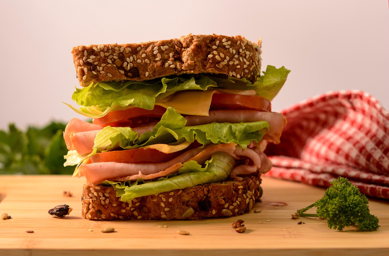 Whole Grain Sandwiches (image credits: pixabay)