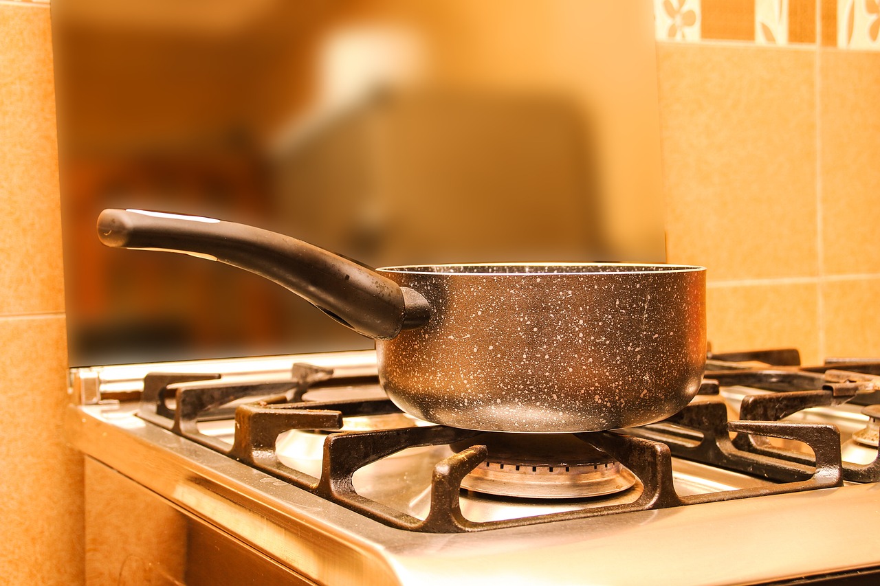 Common Mistakes in Boiling Water (image credits: pixabay)