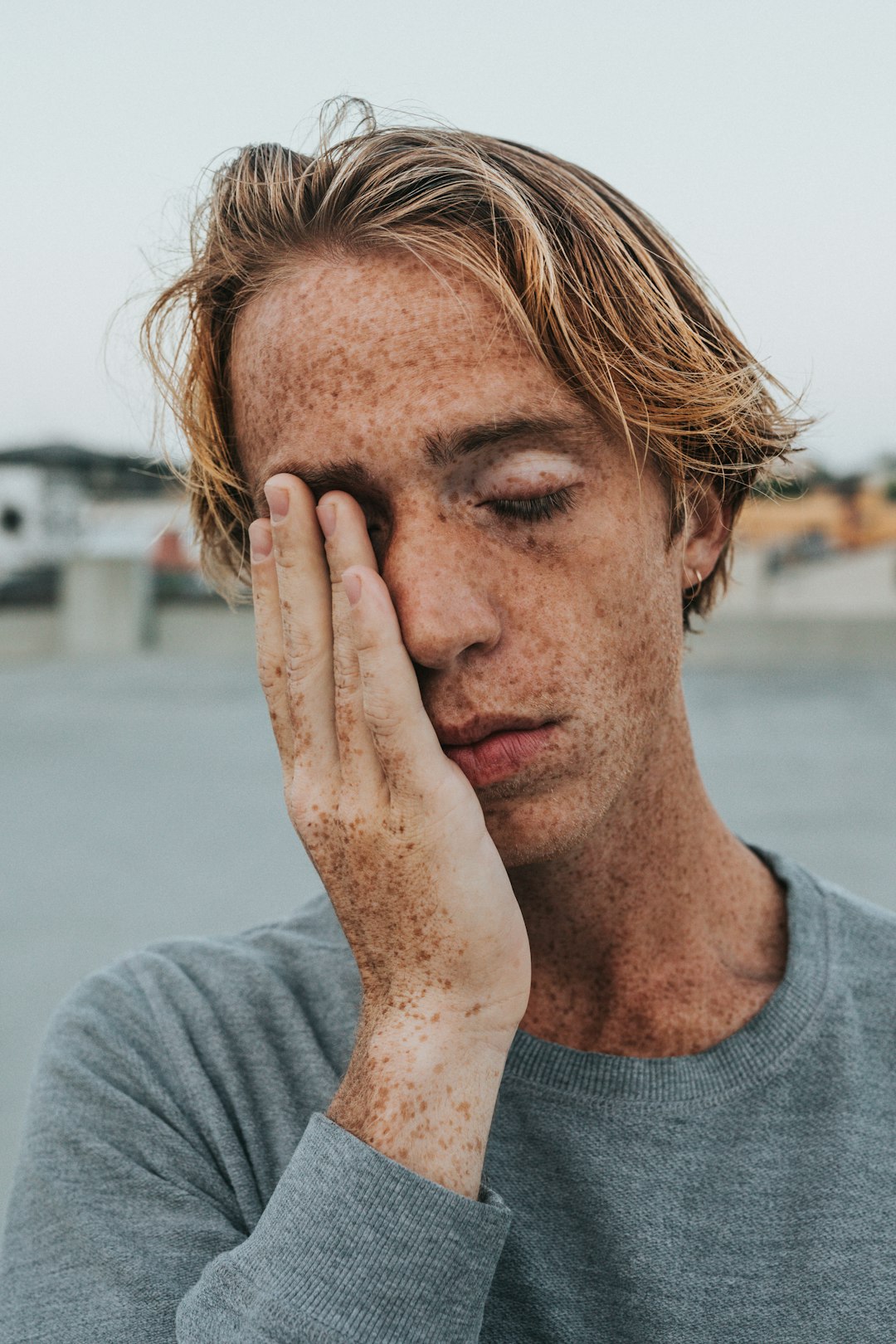 Fatigue That Won’t Go Away (image credits: unsplash)