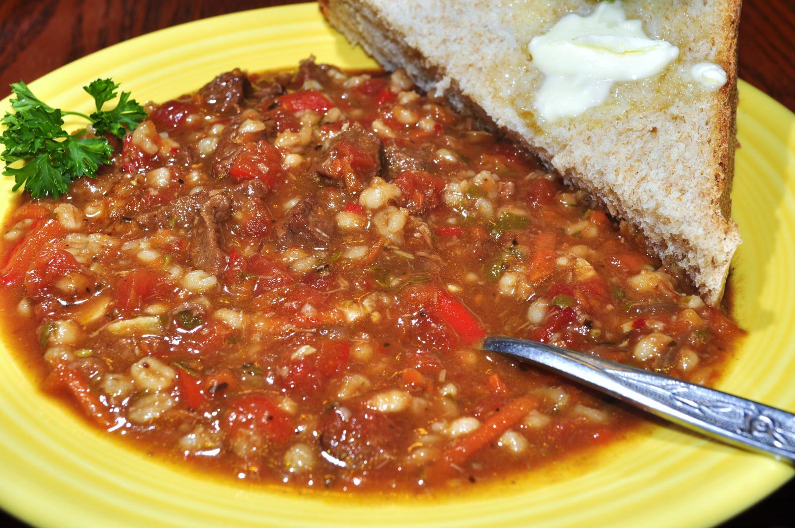 Hearty Beef and Barley Soup (image credits: wikimedia)