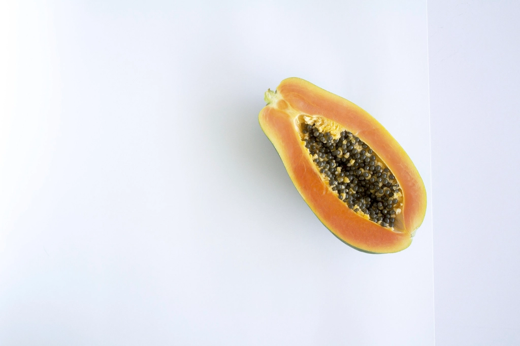 Papaya: The Enzyme-Rich Fruit (image credits: rawpixel)