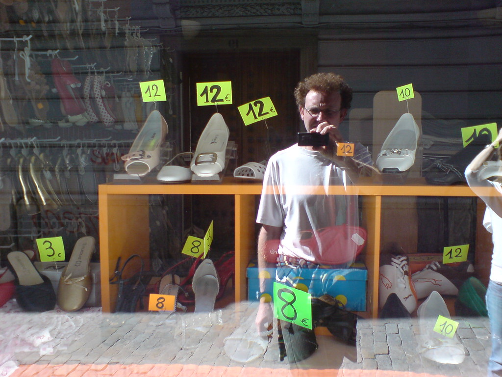 Psychological Pricing Exploits Mental Shortcuts (image credits: flickr)